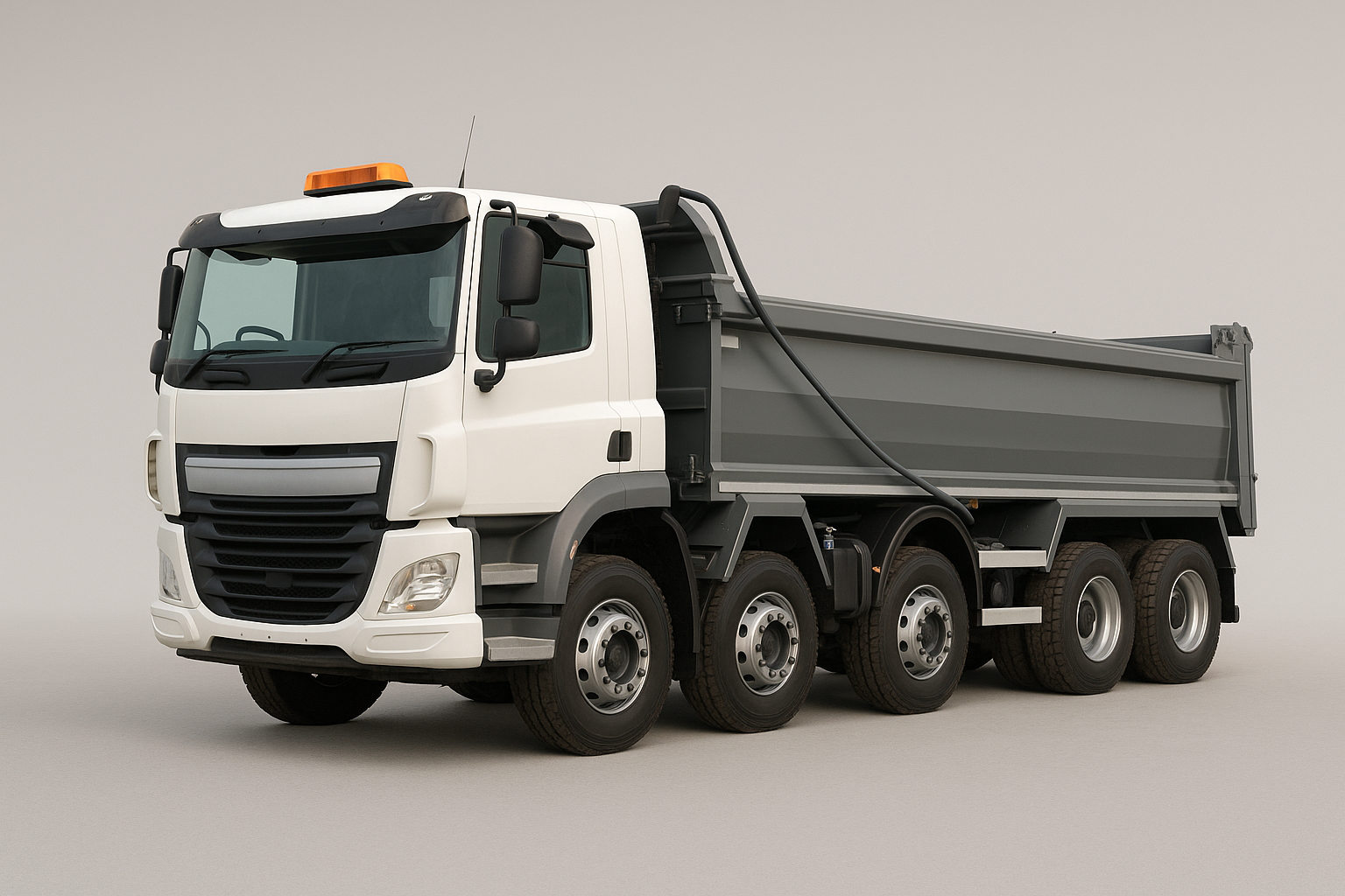 32 Tonne Tipper 8 x 4